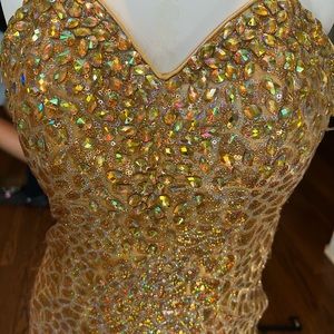 Sequins gold gown